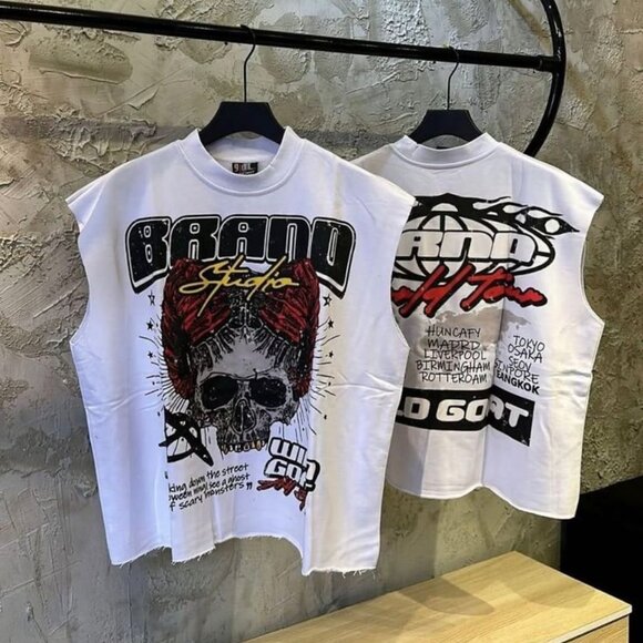 Cloth - Picture 3 of 6